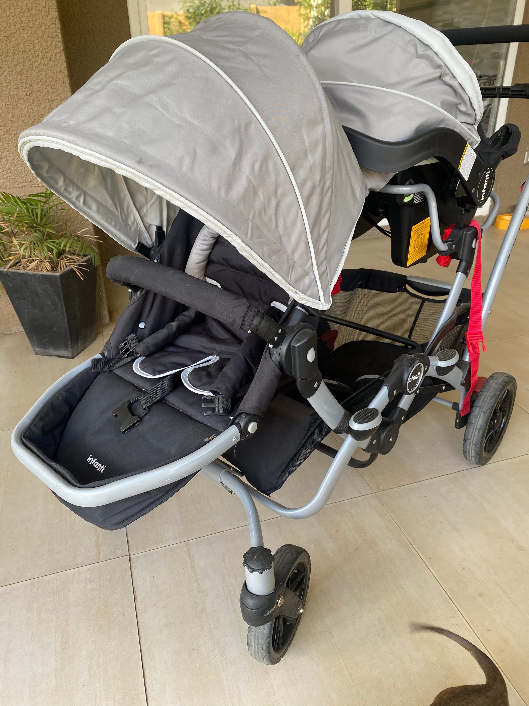 (#PG5435) Coche Travel System modelo Infanti Duo Ride S813 gris . Marca Infanti