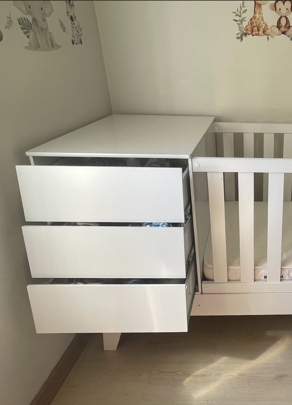 Cuna madera, modelo Noah Blanca. Marca Kidscool (#PG5636)