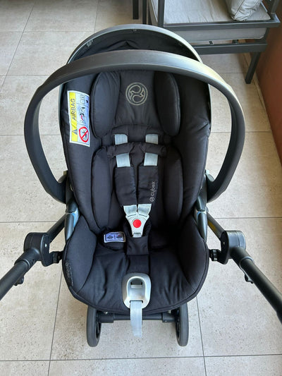 Coche Eezy Twist + silla nido huevito modelo Cloud Z-i Size. Marca Cybex (#PG5595)