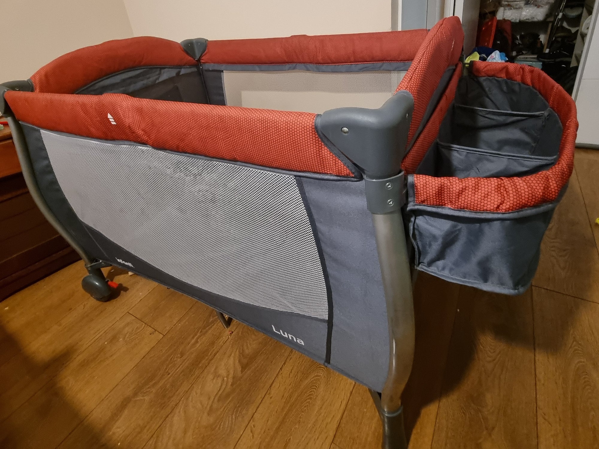 (#PG4216) Cuna Pack and Play modelo Luna. Marca Infanti