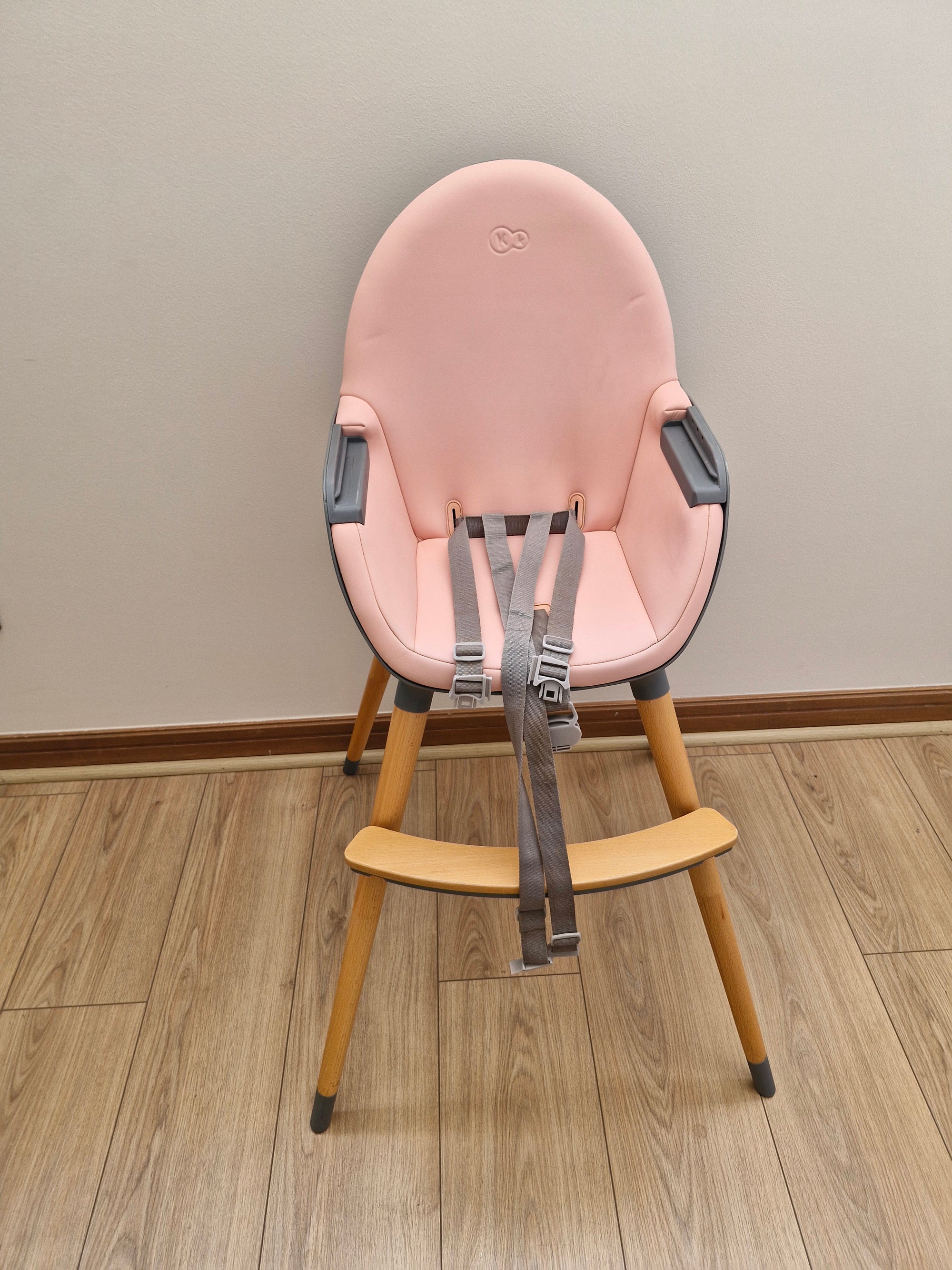 (#PG4226) Silla para comer 2 en 1 modelo Fini rosado. Marca Kinderkraft