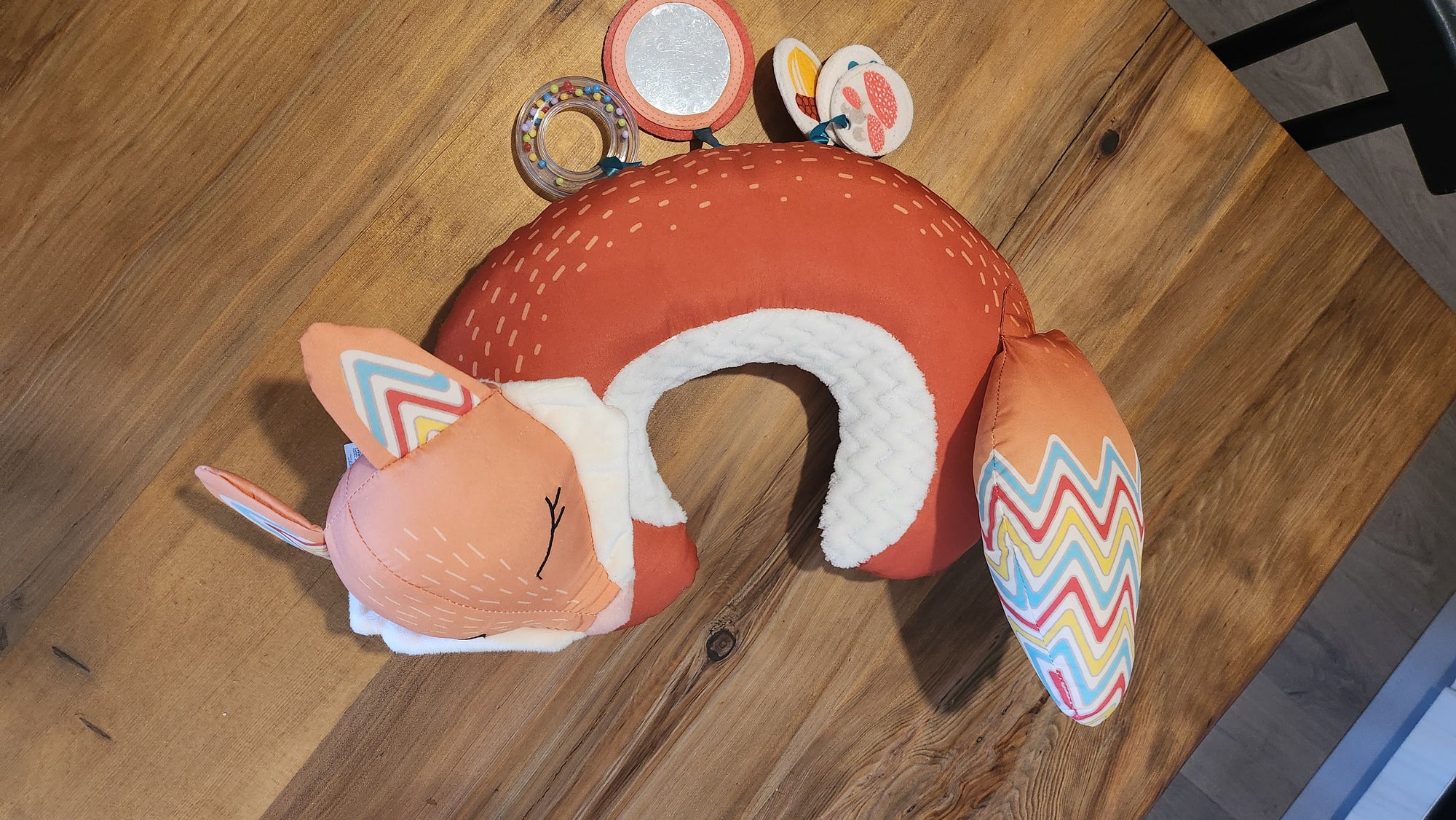 (#PG4251) Alfombra de juego y gimnasio + Cojín estimulación. Marca Ludi