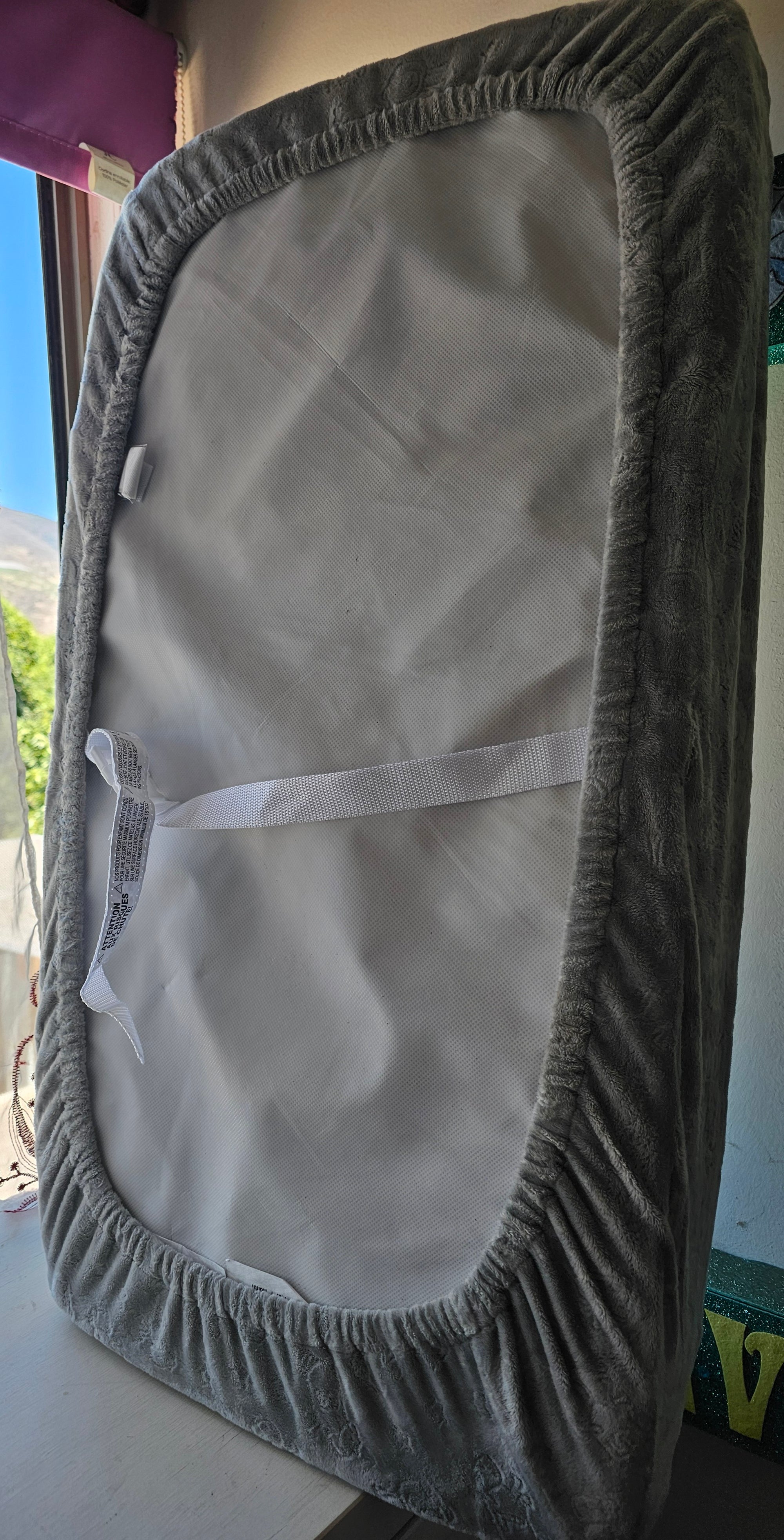 (#PG4327) Colchoneta mudador con funda. Marca Pellitos