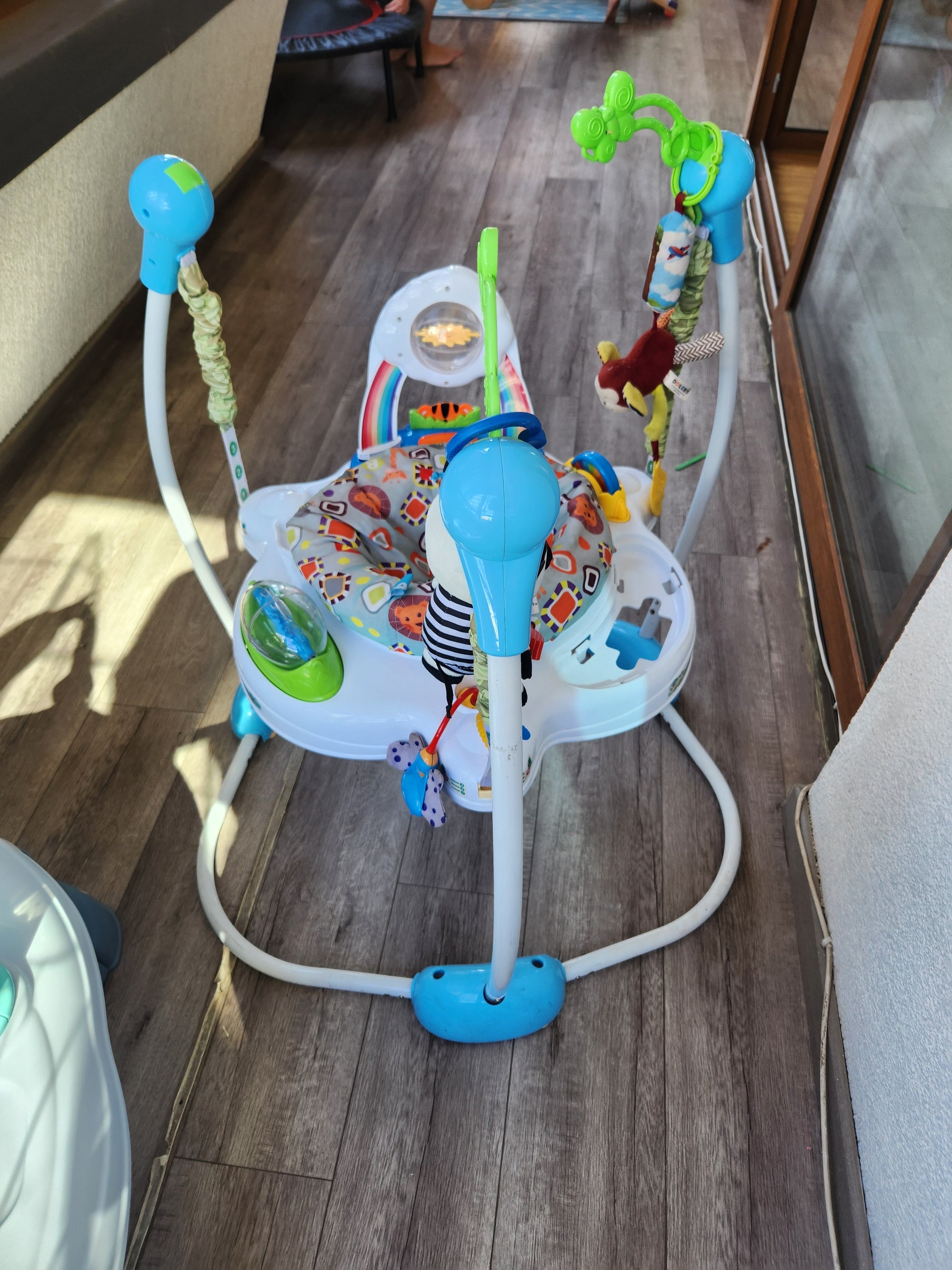 (#PG4370) Centro de actividades Baby Jumper. Marca Tiibaby