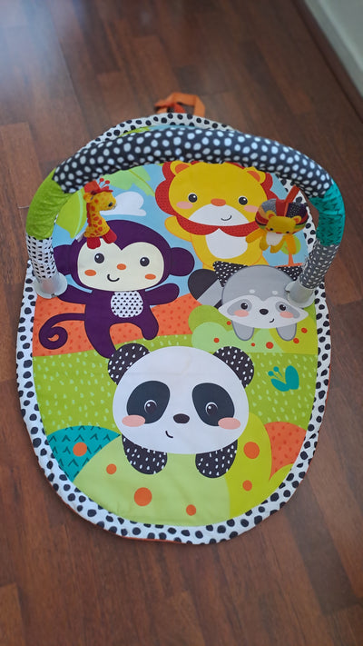 (#PG5269) Gimnasio modelo Pequeño Explorador. Marca Infantino