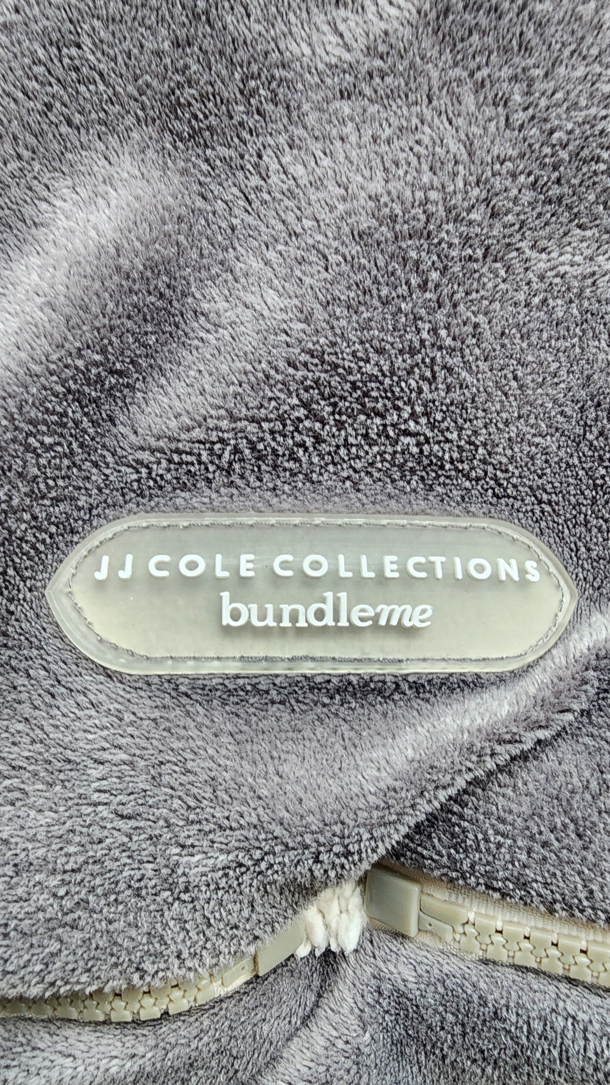 (#PG4858) Saquito para coche modelo Toodler. Marca JJ Cole