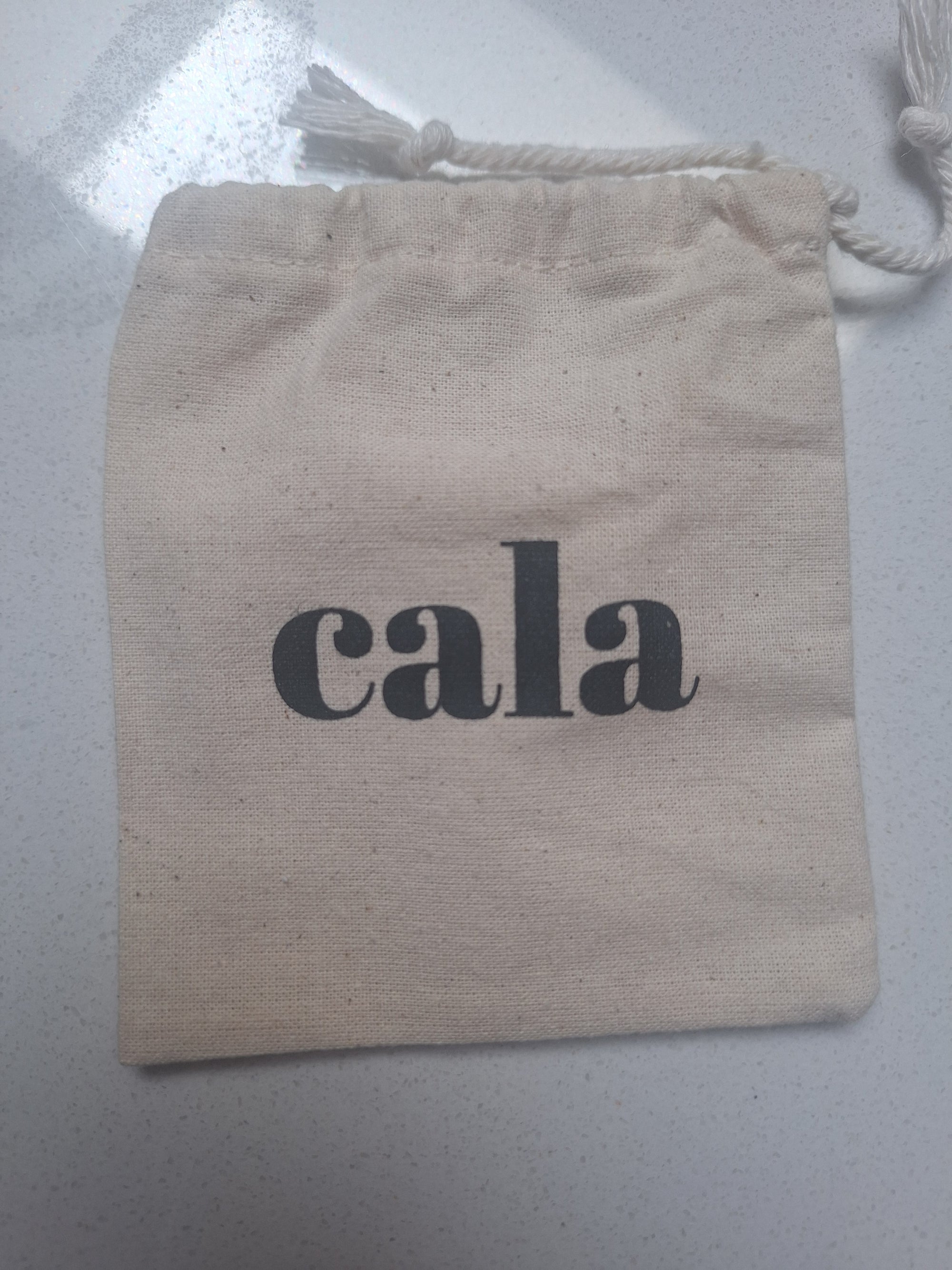 (#PG4981) Copitas de plata. Marca Cala