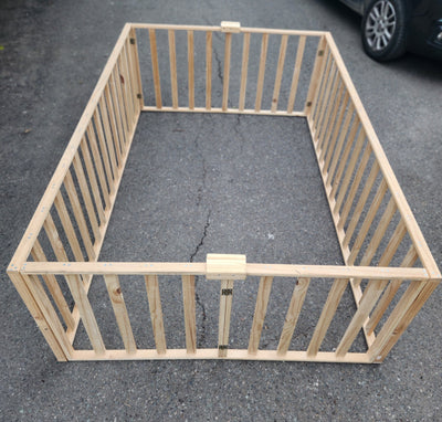 (#PG5096) Corral de madera. Marca Plin Plin