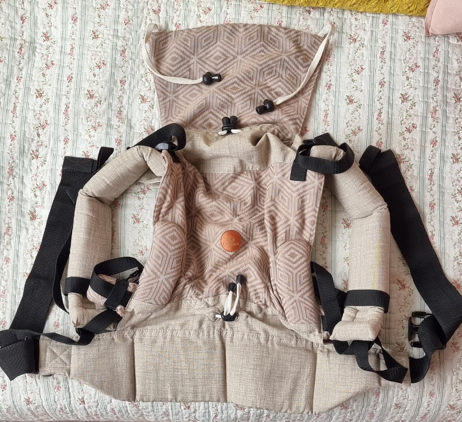 (#PG5226) Mochila de porteo modelo Ergo Premium Etapa 1. Marca Criemos