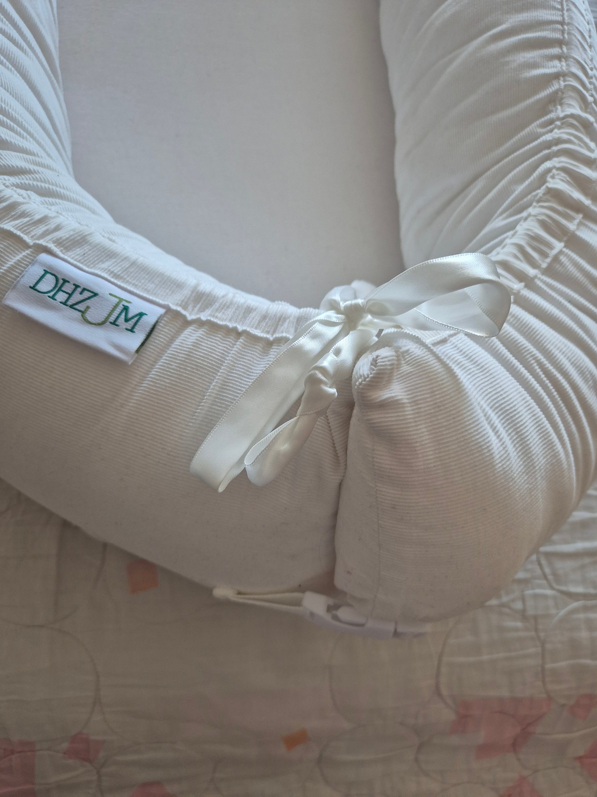 Nidito, modelo blanco. Marca Genérico DHZJM Baby Lounger (#PG5669)