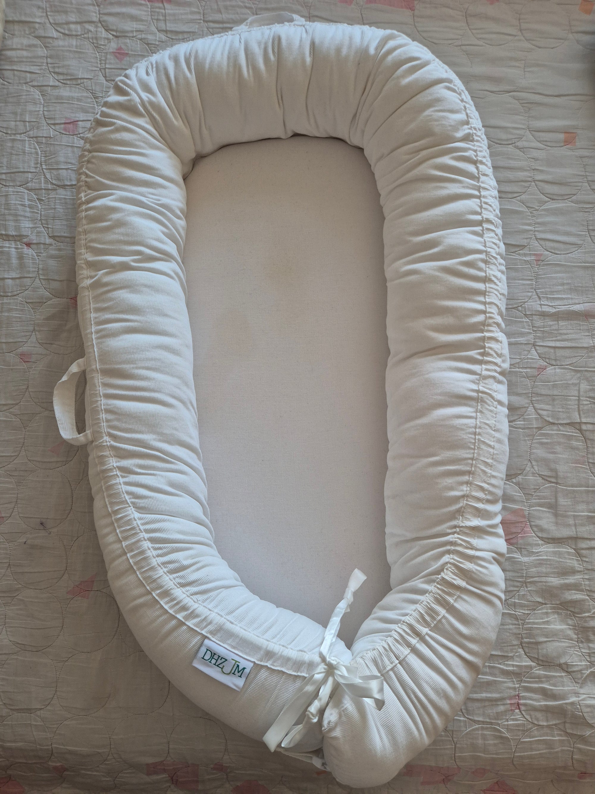 Nidito, modelo blanco. Marca Genérico DHZJM Baby Lounger (#PG5669)
