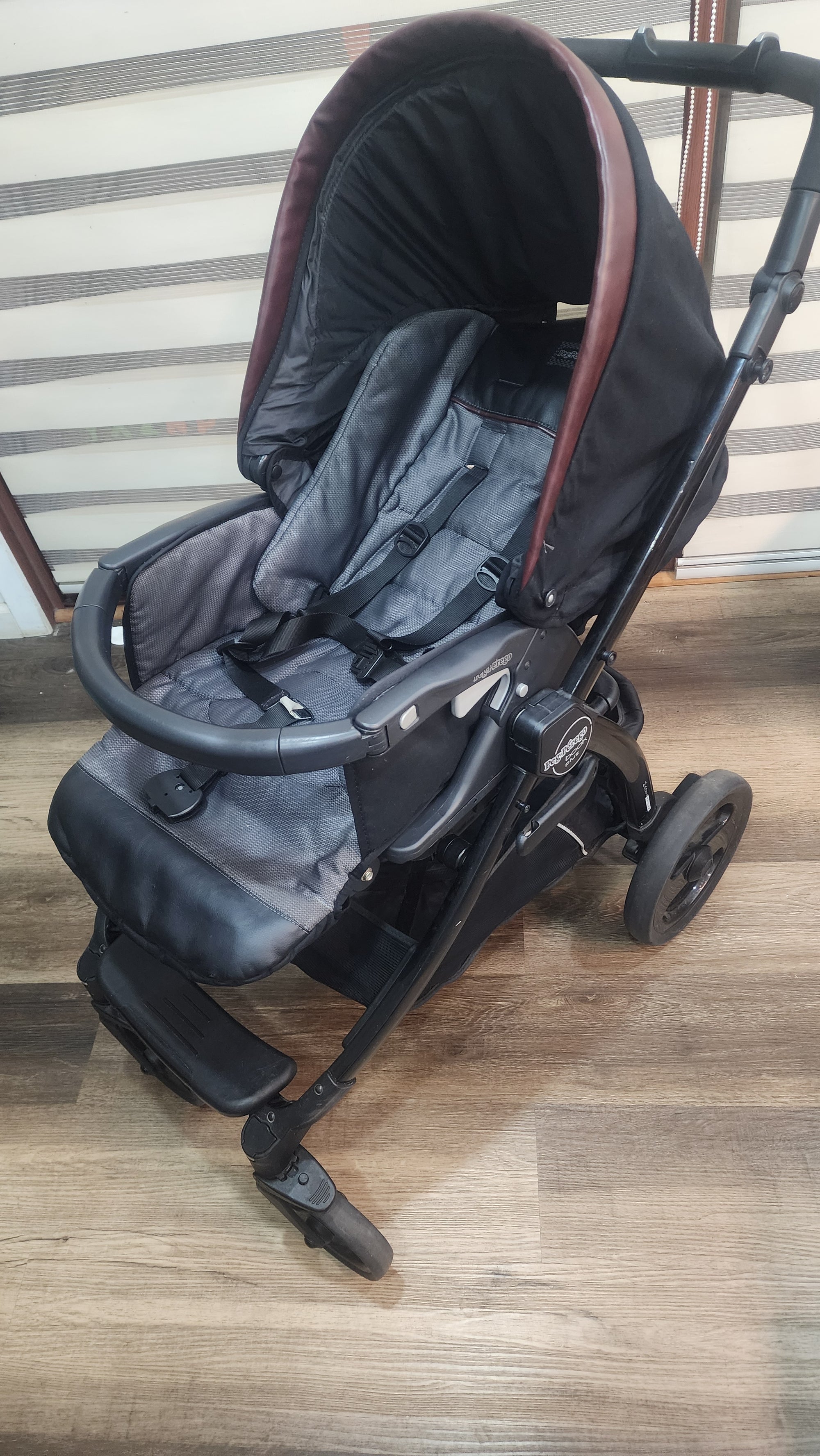 Coche Book Plus. Marca Peg Pérego (#PG5728)