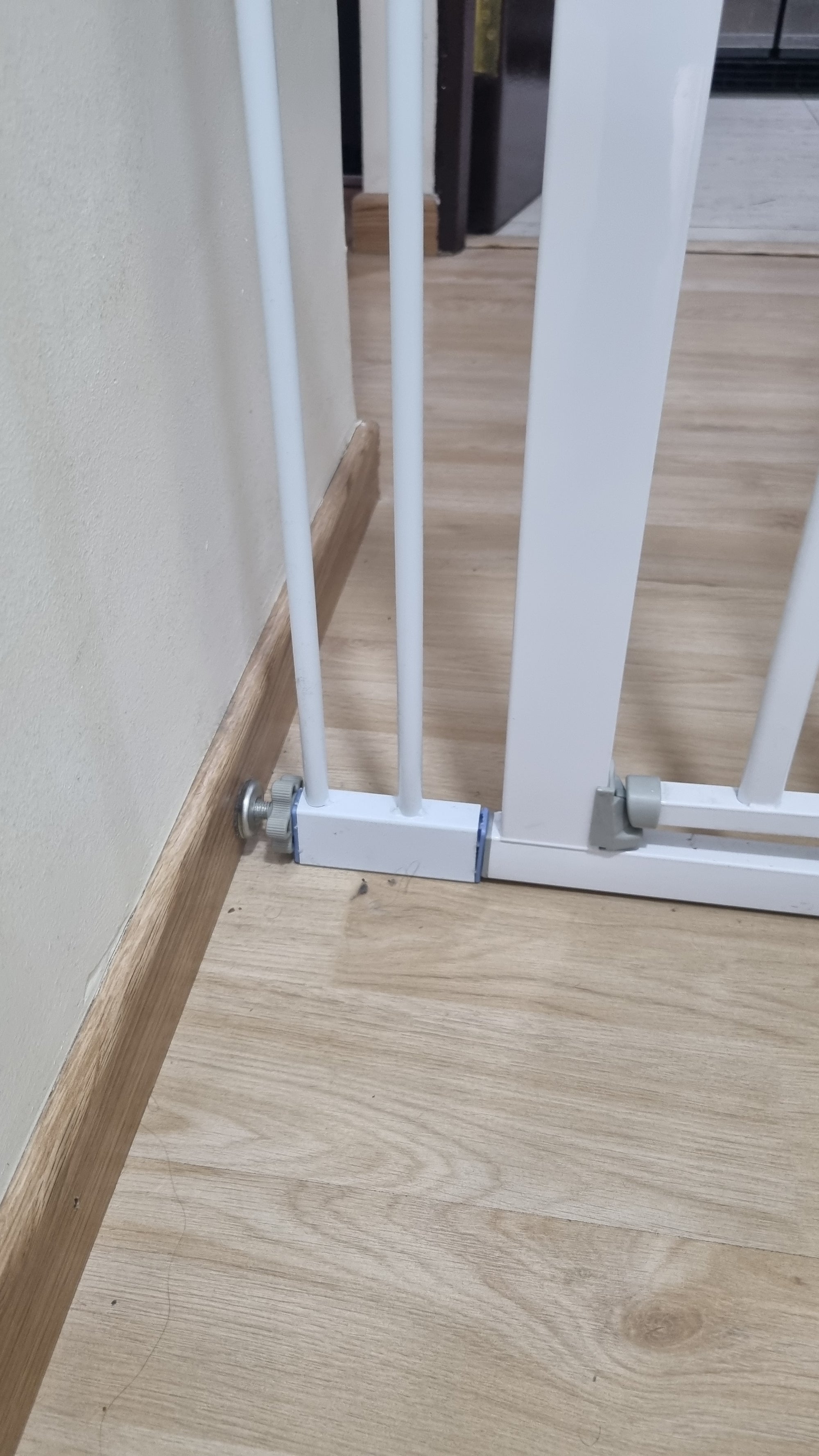 Reja de seguridad con extensor. Marca Genérica (#PG5899)