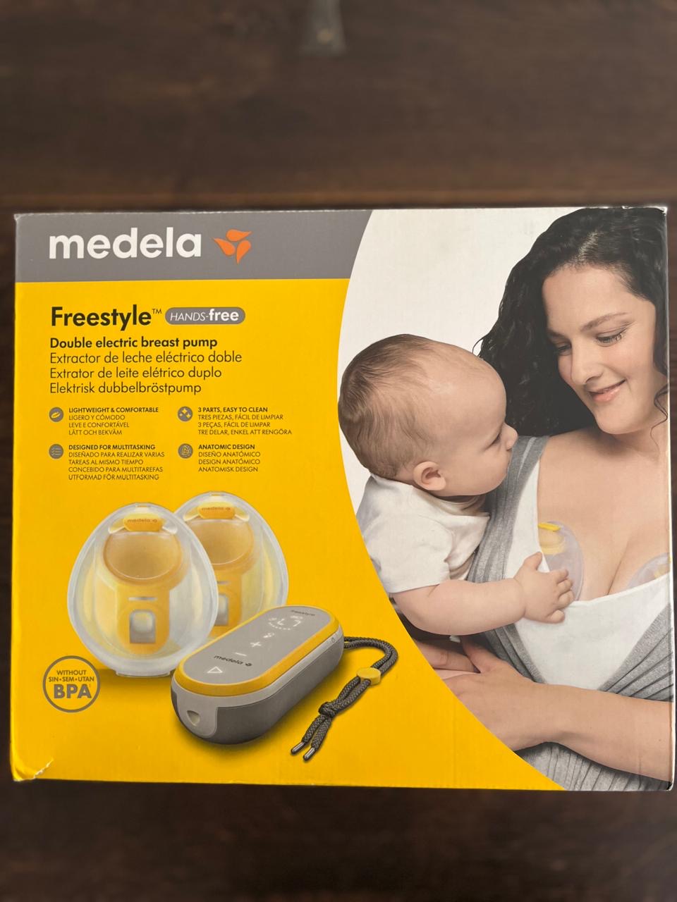 (#PG4381) Extractor de leche doble eléctrico modelo Freestyle Hands Free. Marca Medela