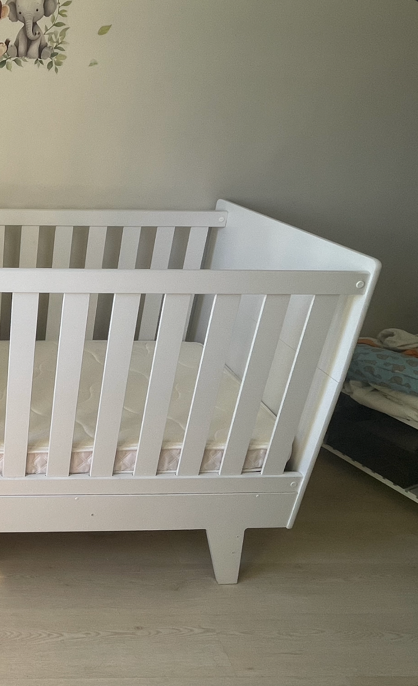 Cuna madera, modelo Noah Blanca. Marca Kidscool (#PG5636)
