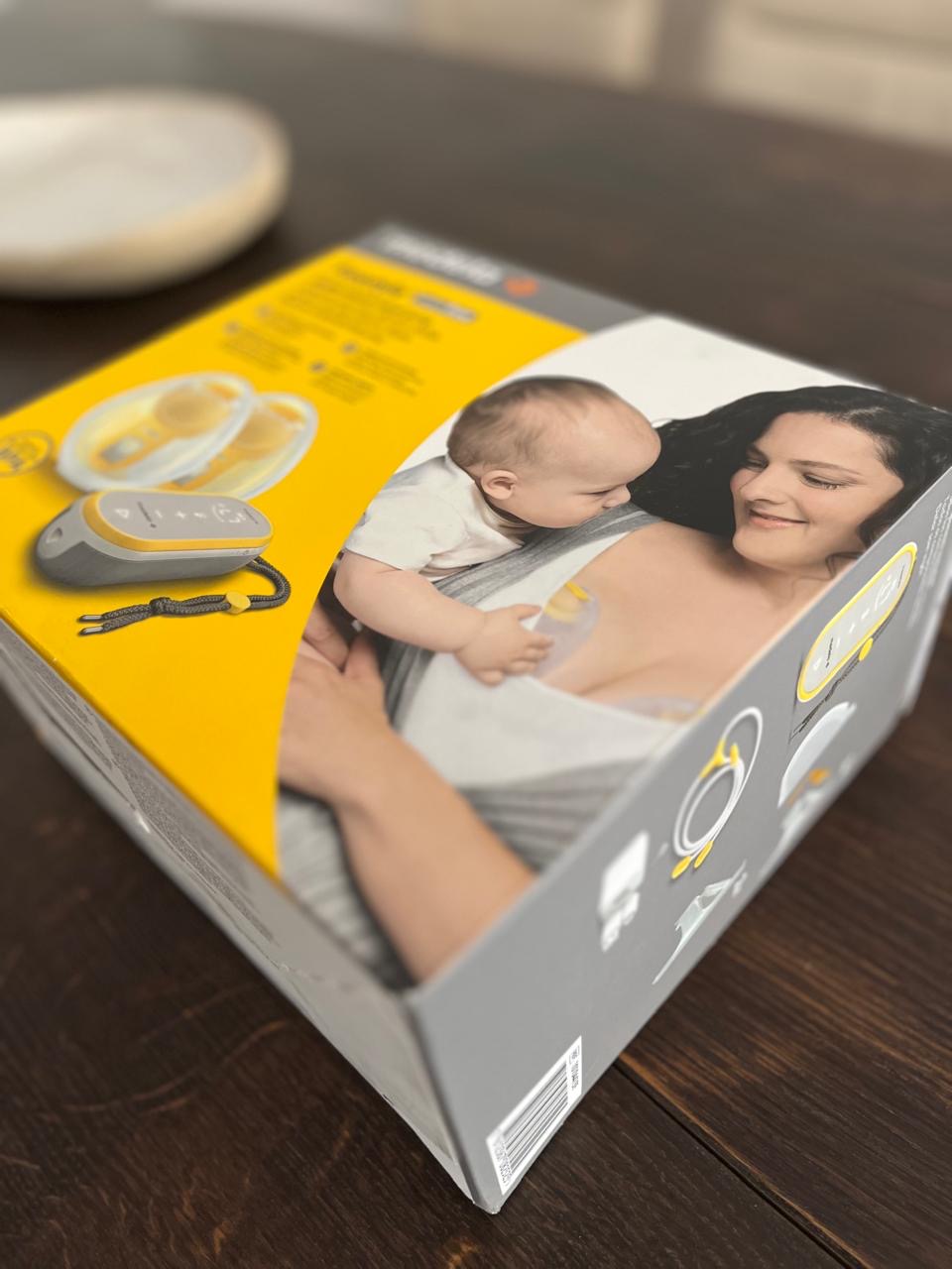 (#PG4381) Extractor de leche doble eléctrico modelo Freestyle Hands Free. Marca Medela