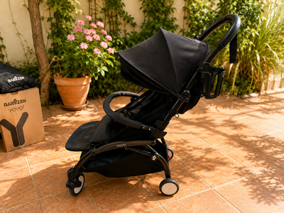 Coche YOYO² con chasis, asiento 6 + bassinet, sombrilla, portavasos y bolsas de traslado. Marca Babyzen (#PG5757)