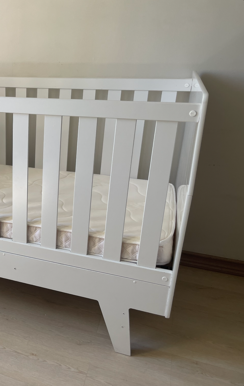 Cuna madera, modelo Noah Blanca. Marca Kidscool (#PG5636)