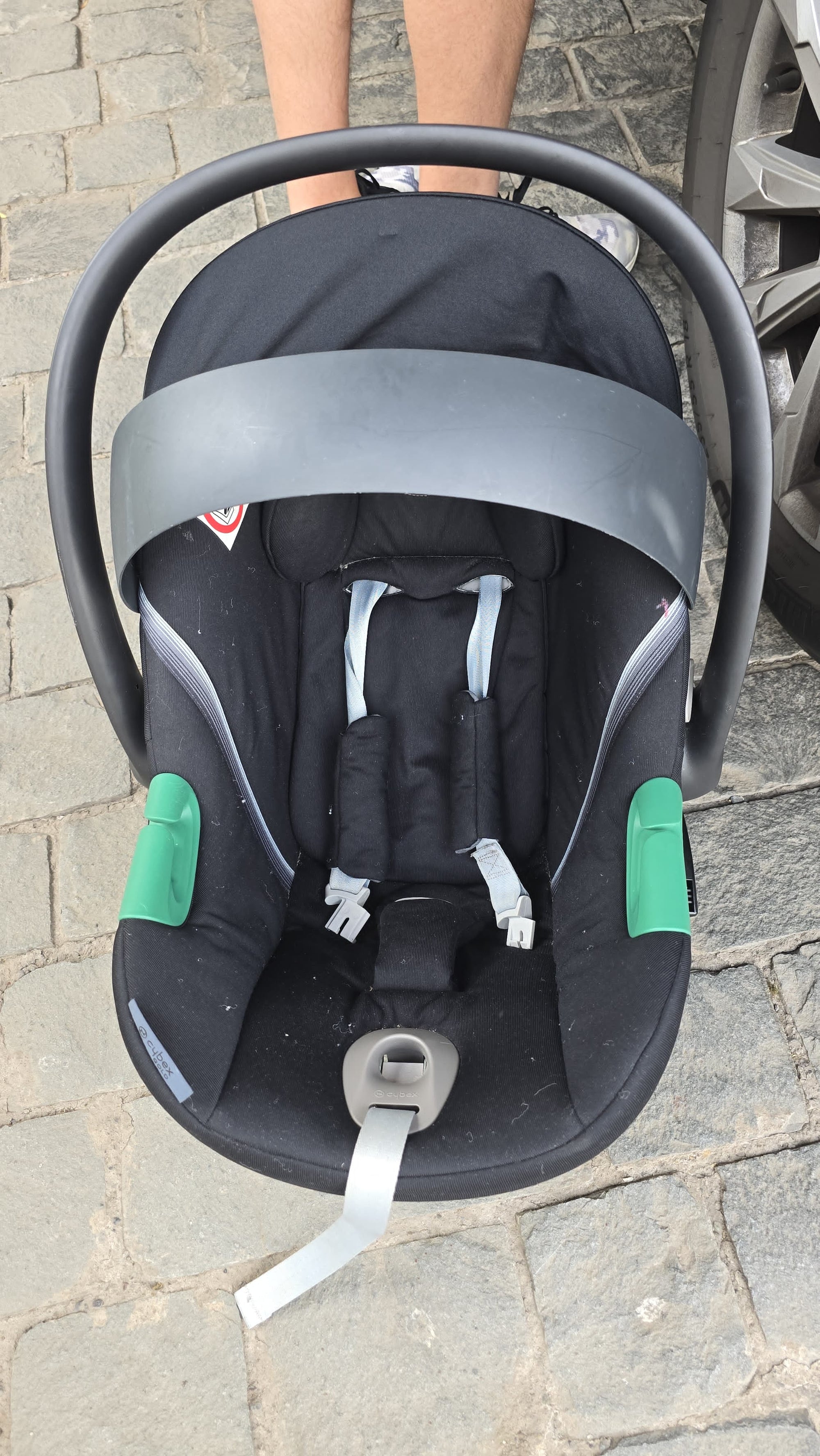 (#PG4540) Silla de auto modelo Aton B2 + Base One Isofix + Adaptadores coche Yoyo. Marca Cybex