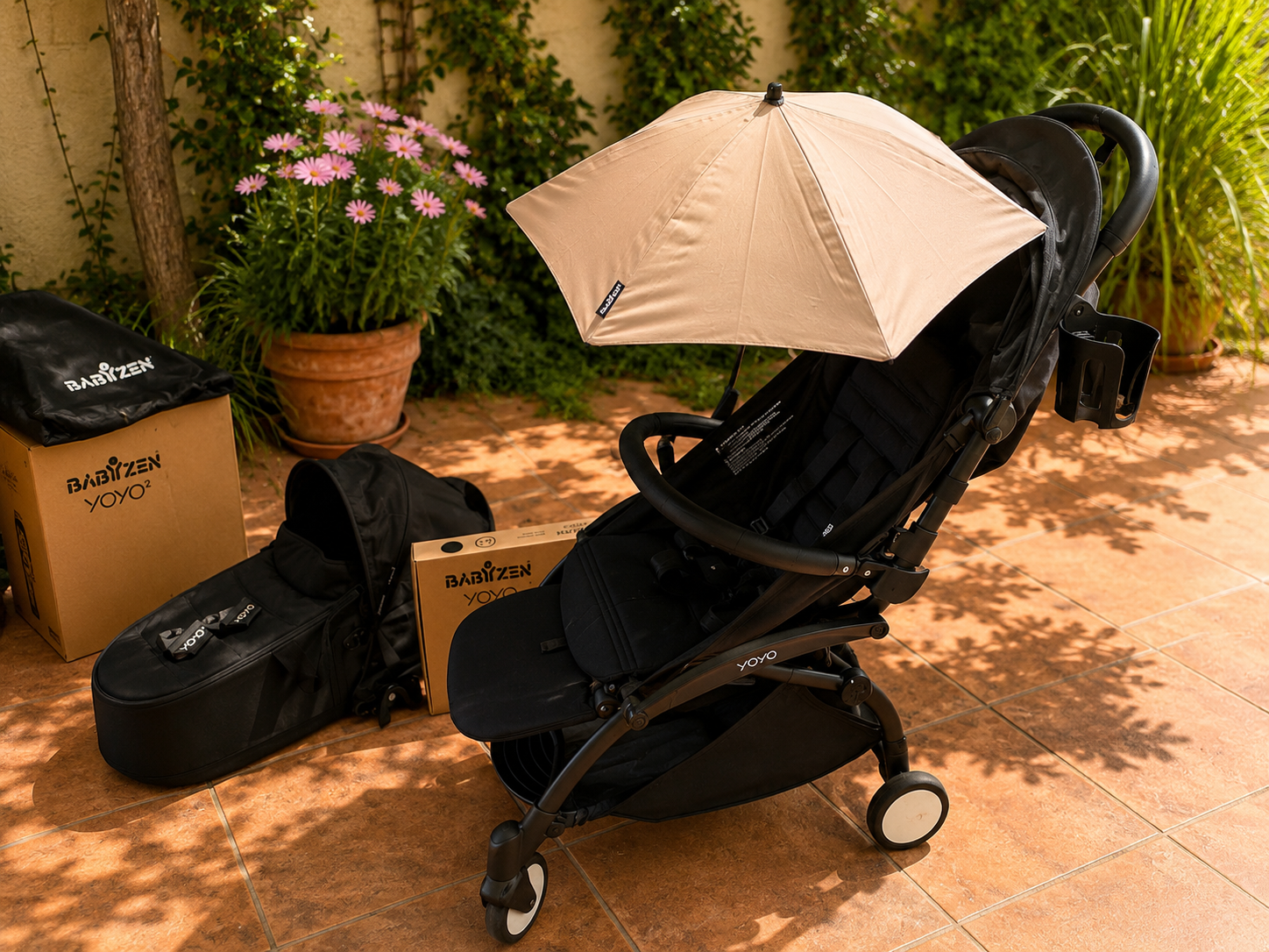 Coche YOYO² con chasis, asiento 6 + bassinet, sombrilla, portavasos y bolsas de traslado. Marca Babyzen (#PG5757)
