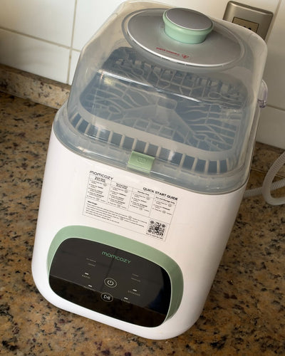 Lavadora y esterilizadora de mamaderas modelo Kleanpal Pro. Marca Momcozy (#PG5964)