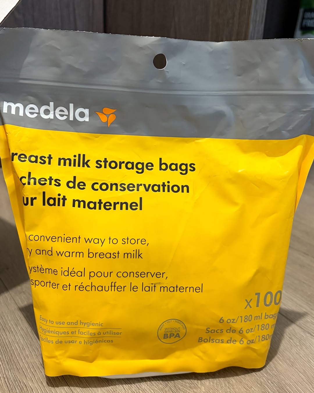 Extractor de leche modelo Pump in Style + Bolsas de almacenamiento de leche. Marca Medela (#PG5973)
