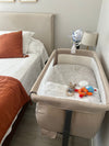 (#PG4451) Cuna colecho modelo My Side color beige. Marca Bebesit