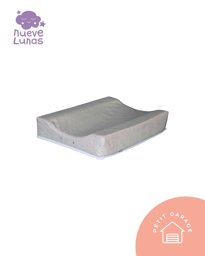 Mudador anatómico gris, sin funda. Marca Nueve Lunas (#PG5646)