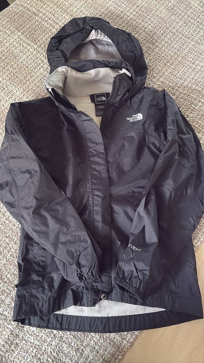 Chaqueta impermeable negra, talla S. Marca The North Face (#PG5747)