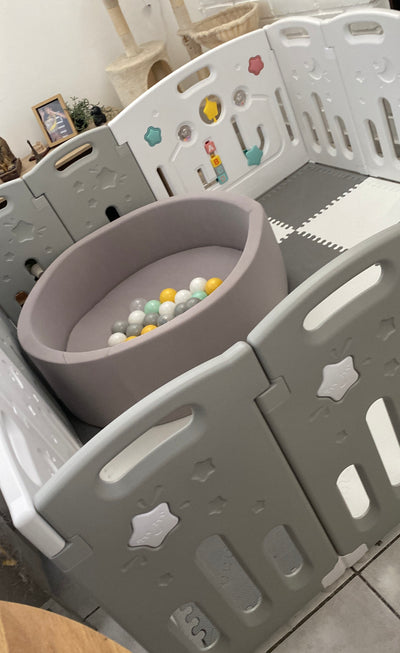 Corral de plástico didáctico de juegos Dúo Grey. Marca BBQOOL (#PG5709)