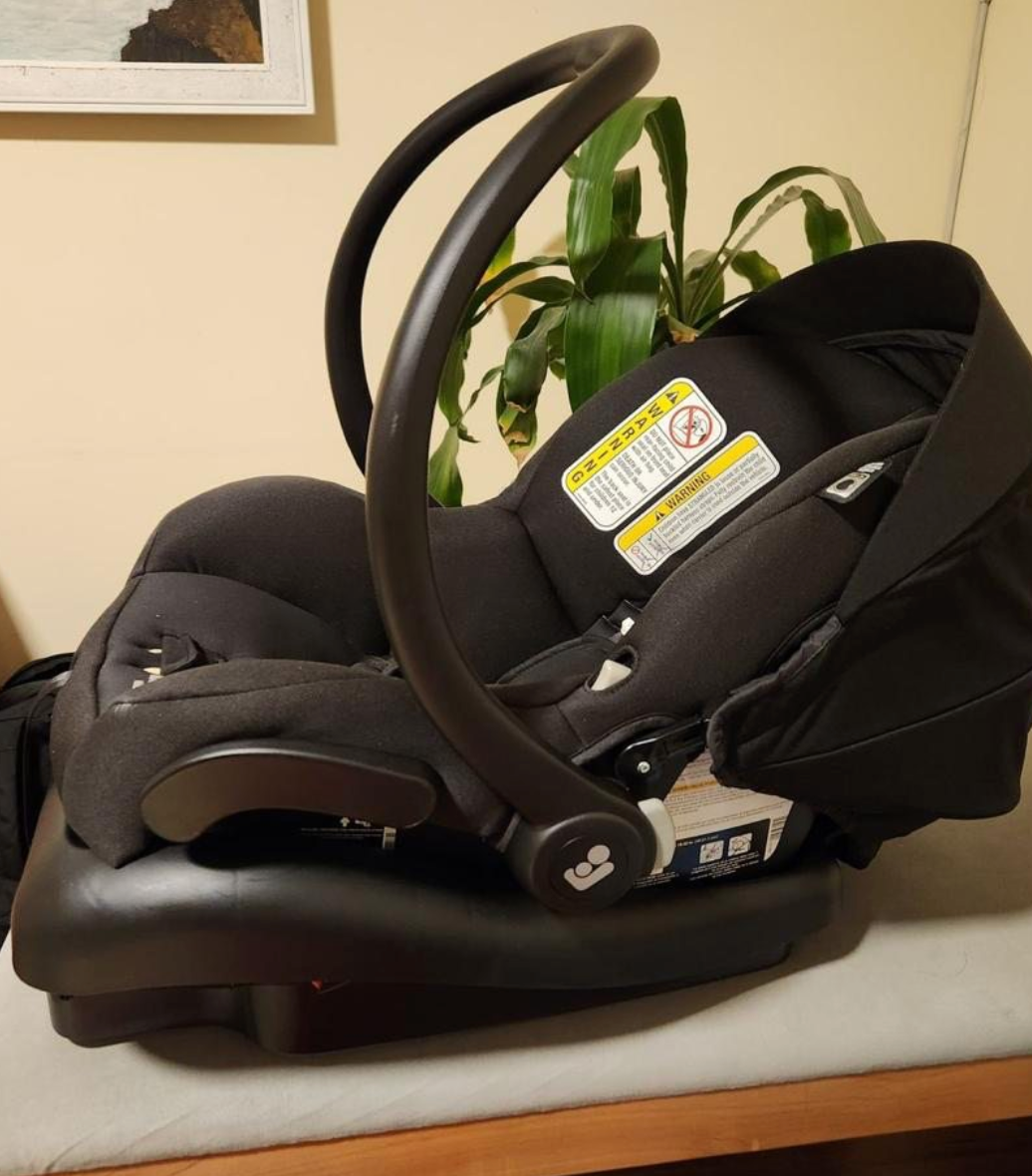 (#PG3979) Coche Travel System modelo Eva Essential. Marca Maxi Cosi