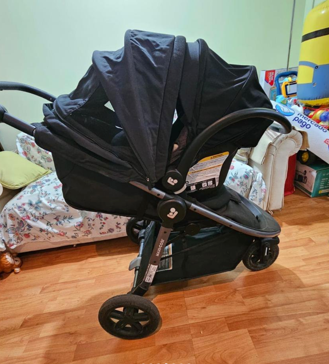(#PG4051) Coche Travel System, modelo GIA XP Black. Marca Maxi Cosi