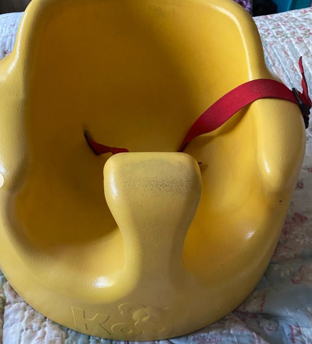 (#PG4201) Silla Koala modelo Amarillo. Marca Koala