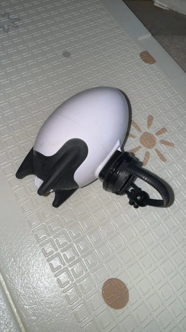 (#PG5085) Mecedor de coches modelo recargable. Marca Rockit