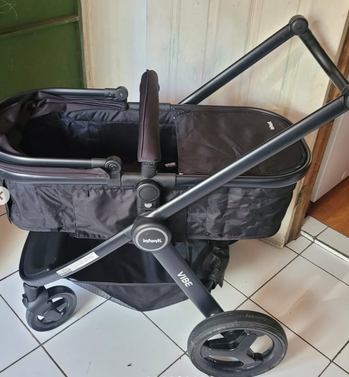 (#PG2645) Coche travel system vibe black. Marca Infanti
