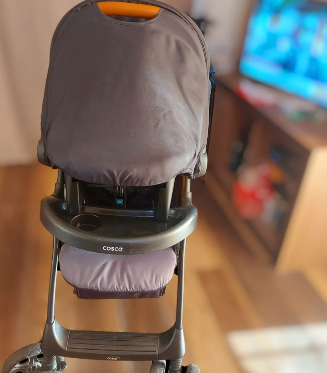 (#PG2678) Pack coche travel system + Calienta mamaderas. Marca Cosco y Bebesit