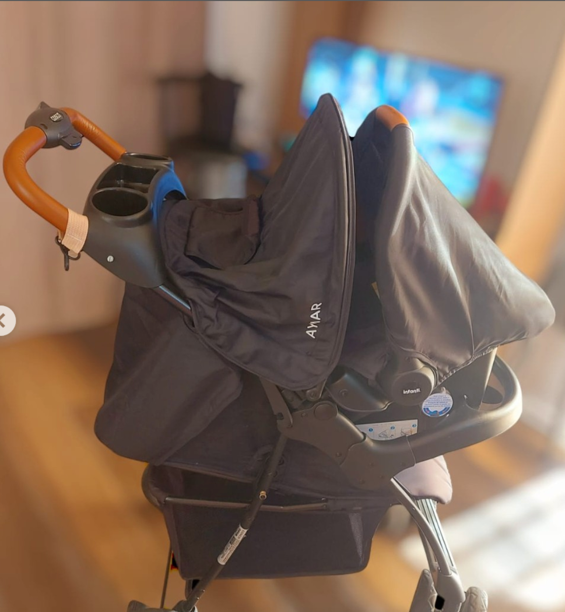 (#PG2678) Pack coche travel system + Calienta mamaderas. Marca Cosco y Bebesit