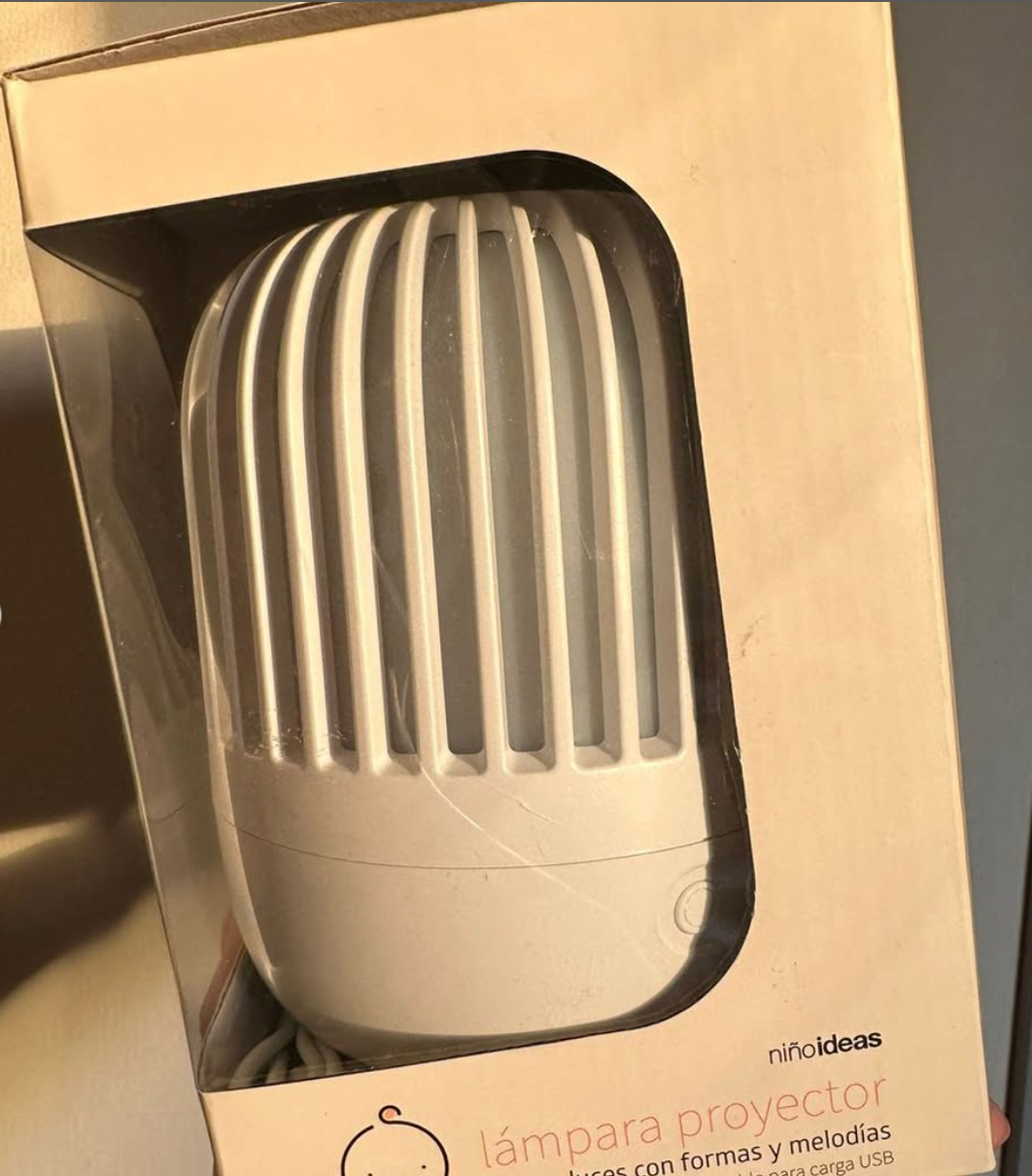 (#PG2695) Lámpara proyector + Ruido blanco de búho. Marca Casa & ideas