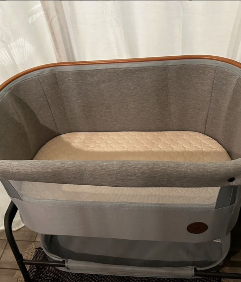 (#PG3939) Cuna Colecho modelo Lora Essential. Marca Maxi Cosi