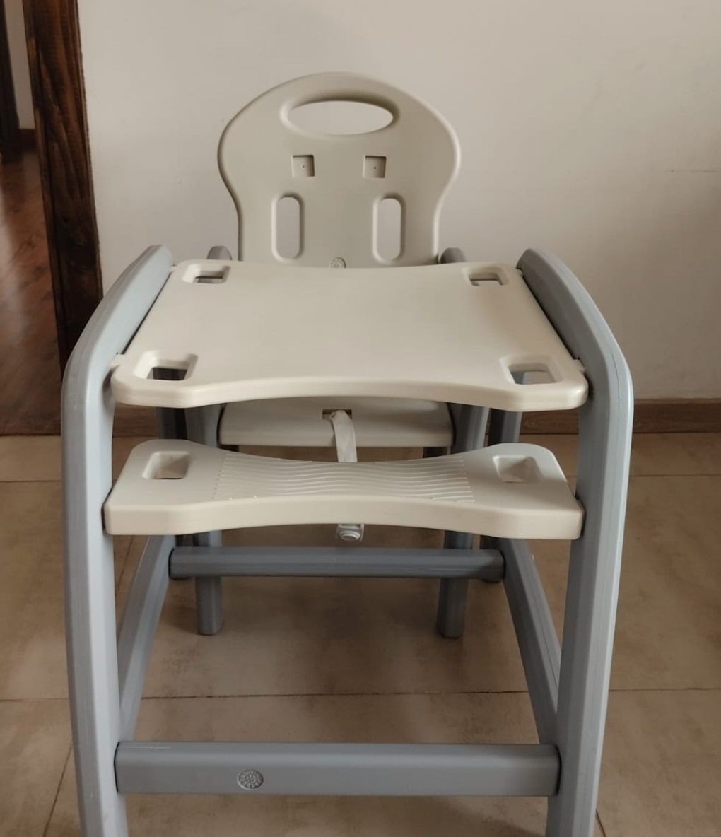 (#PG3976) Silla de comer modelo Kinder 2. Marca Bebesit