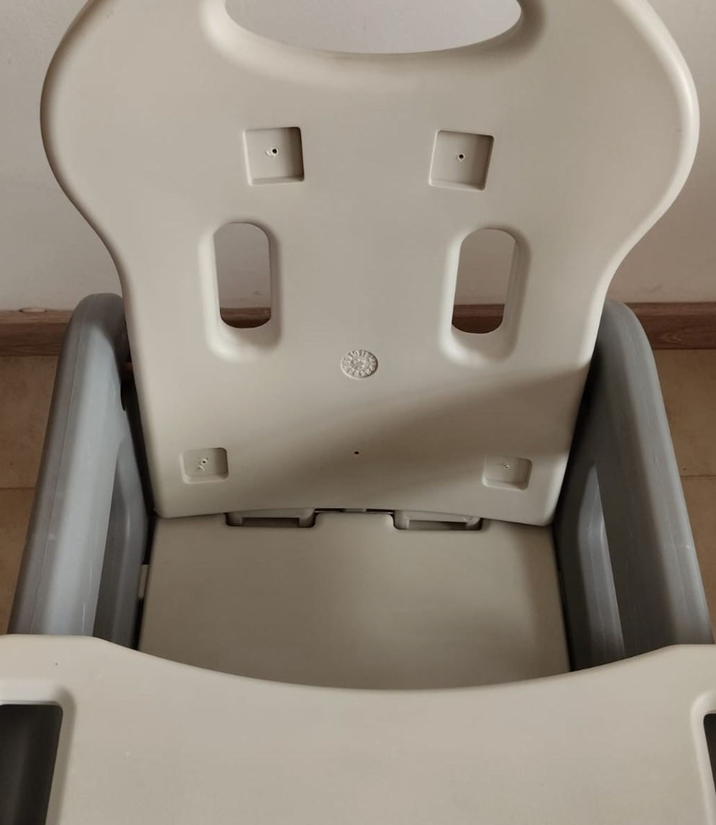 (#PG3976) Silla de comer modelo Kinder 2. Marca Bebesit