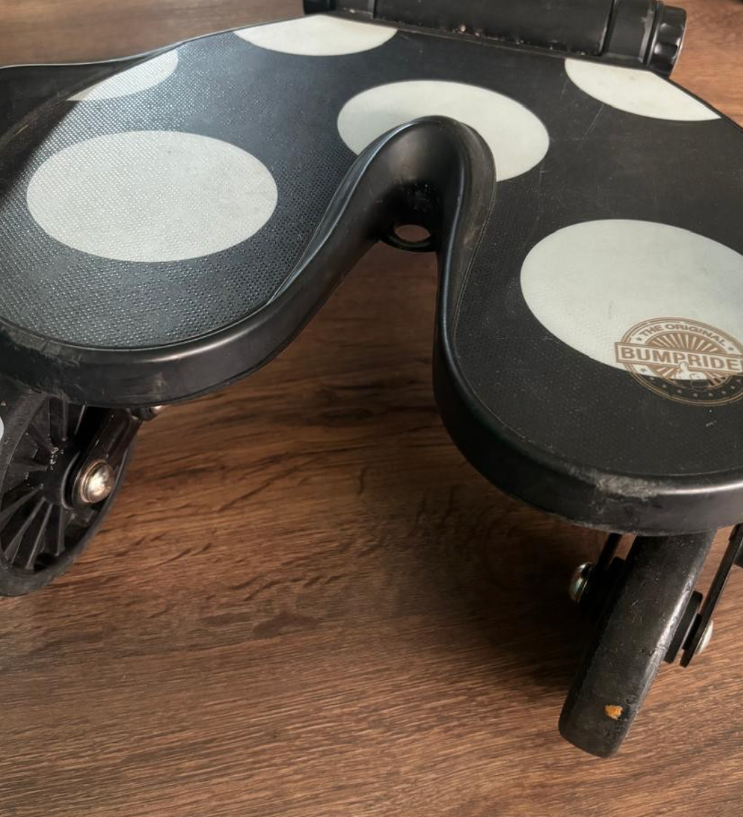 (#PG3919) Patineta hermano mayor. Marca Bumprider