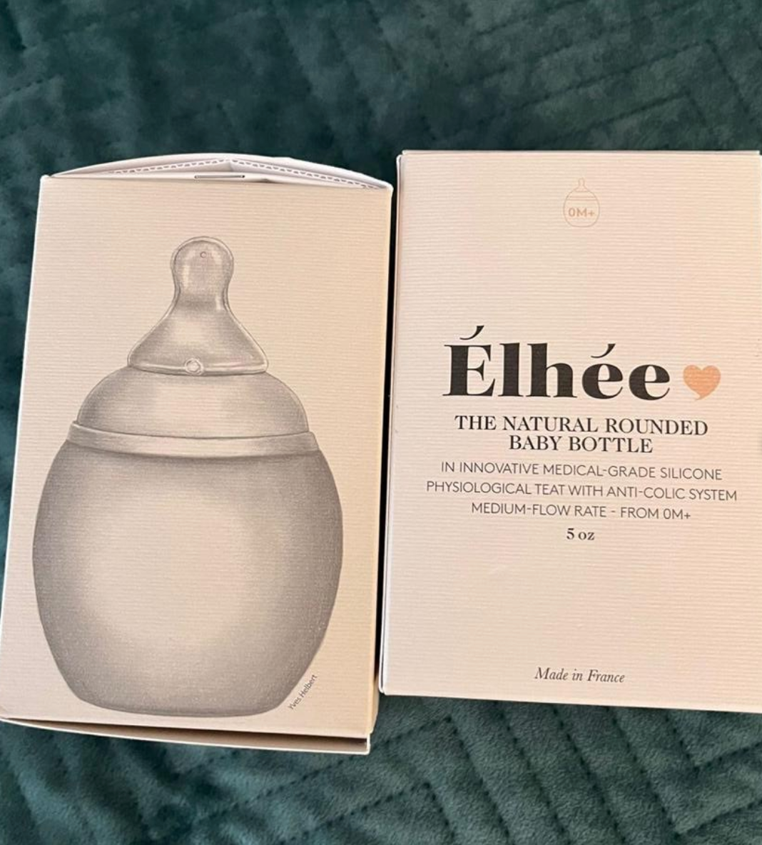 (#PG3912) 2 mamaderas. Marca Elhee