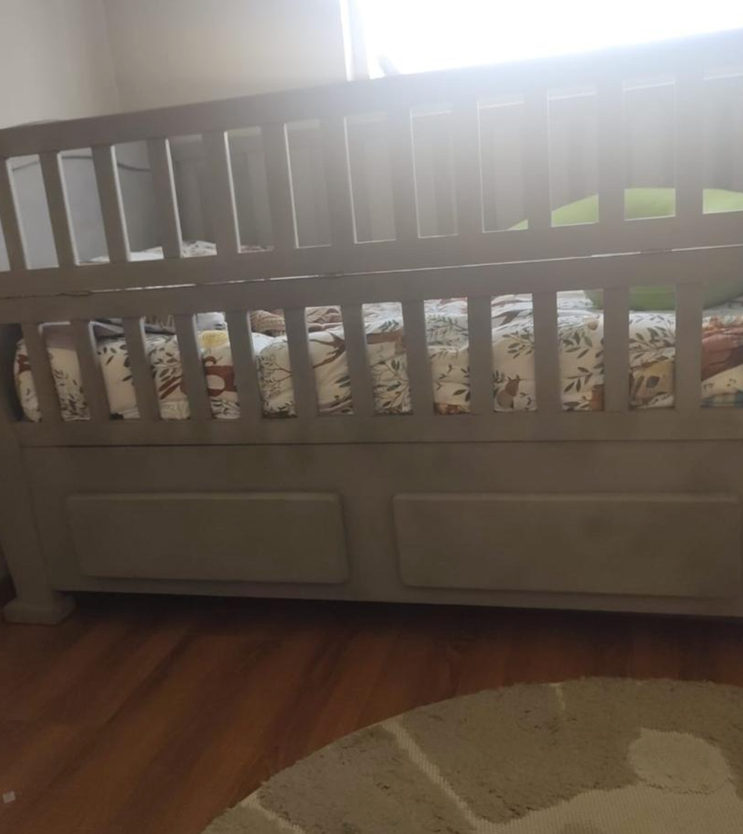 (#PG3949) Cómoda + Mudador. Marca Genérica