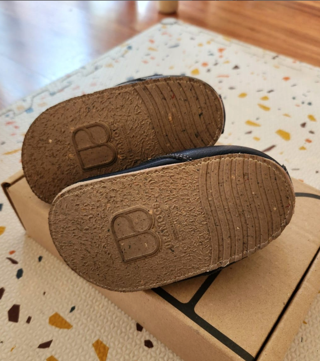 (#PG3982) Zapatos ergonómicos. Marca Upamocs