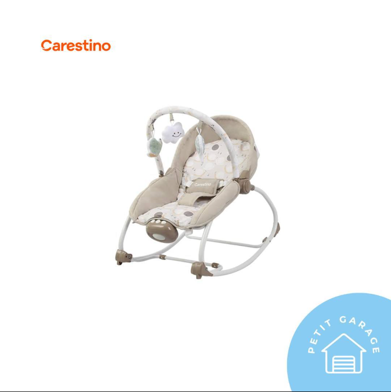 (#PG3922) Silla Mecedora. Marca Carestino