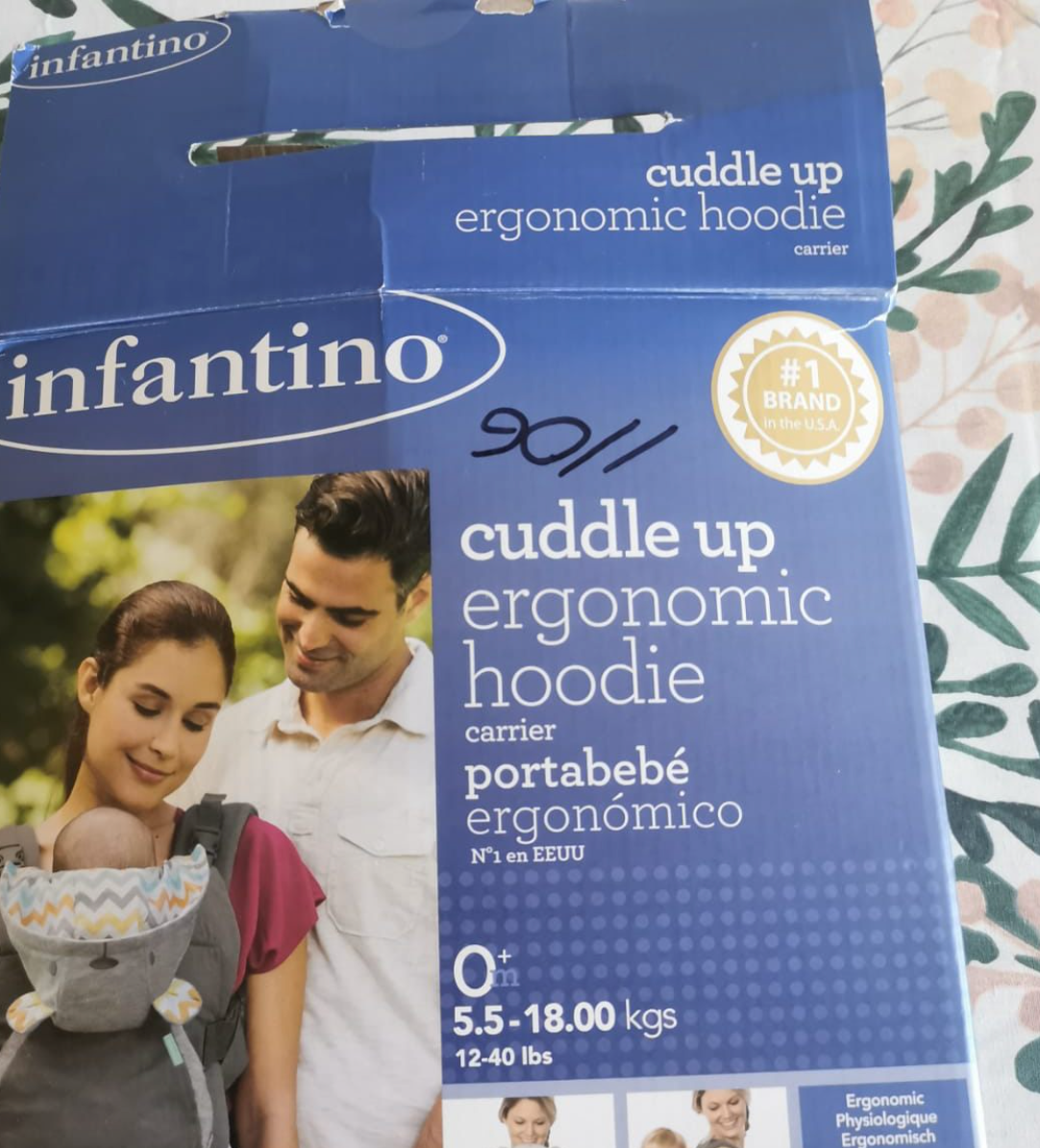 (#PG4007) Mochila ergonómica modelo Cuddle up ergonomic hoodie. Marca Infantino
