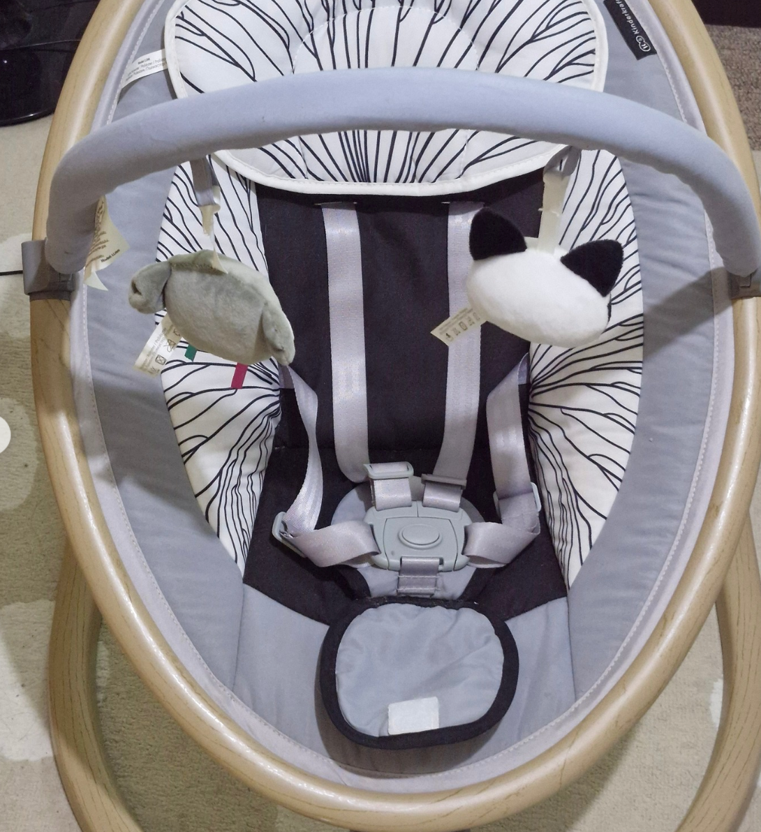 (#PG4029) Silla mecedora modelo Lumi. Marca Kinderkraft