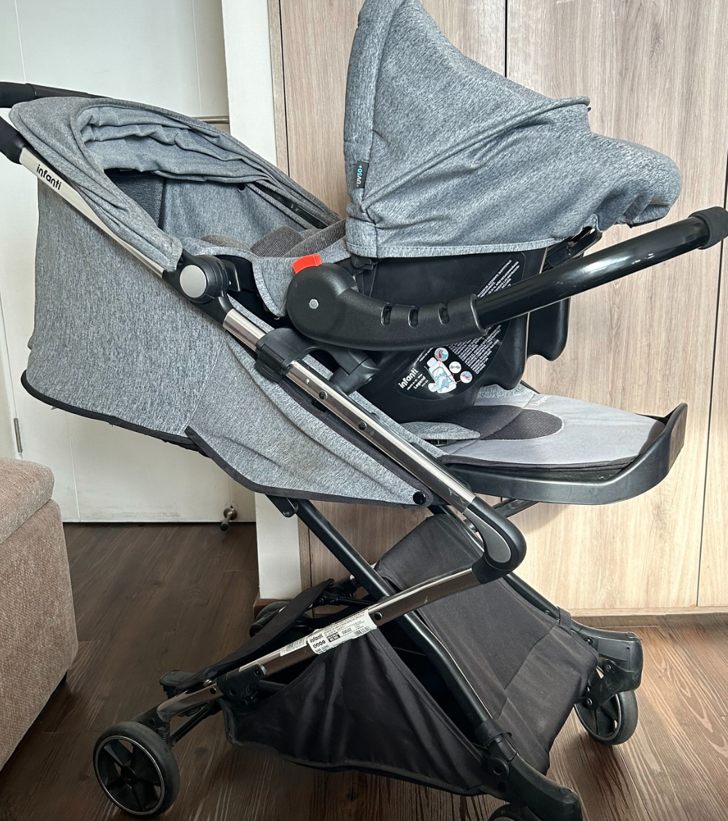 (#PG4045) Coche Travel System modelo Legend. Marca Infanti