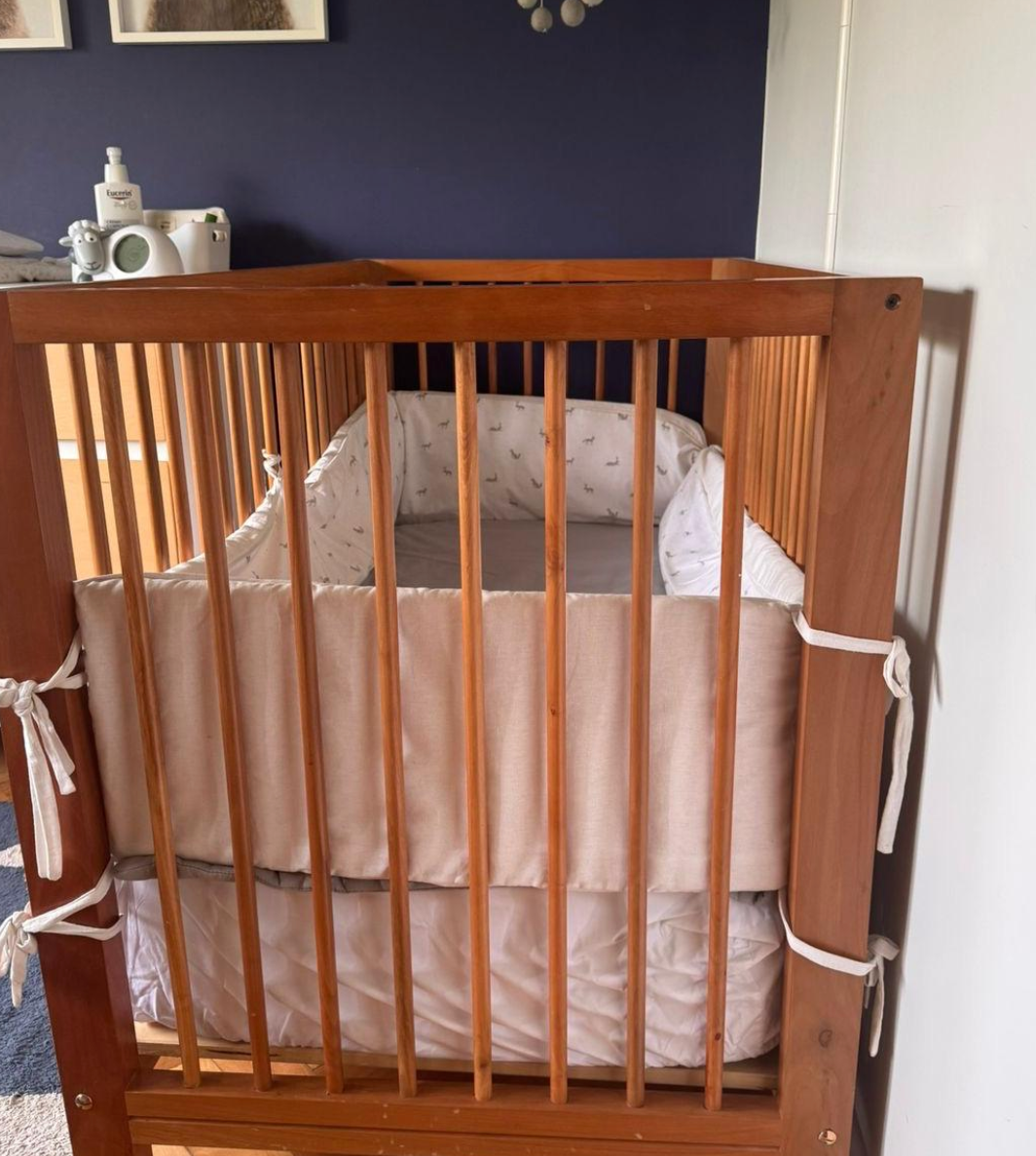 (#PG4066) Cuna de madera modelo Hanna. Marca Abeja Reina